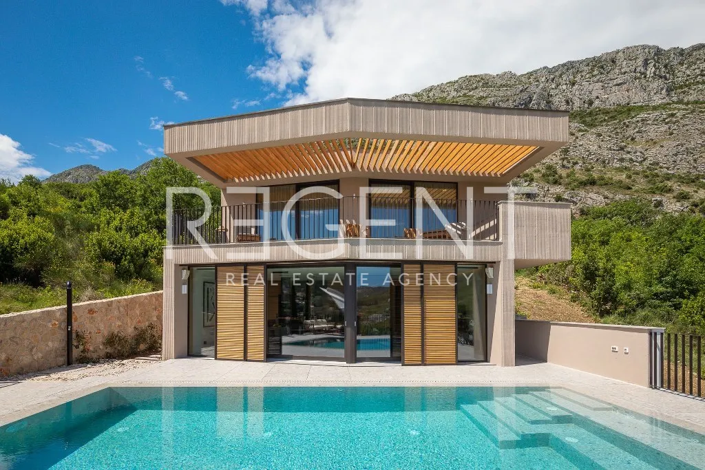 Dubrovník - Elegantná vila moderného dizajnu 394 m2