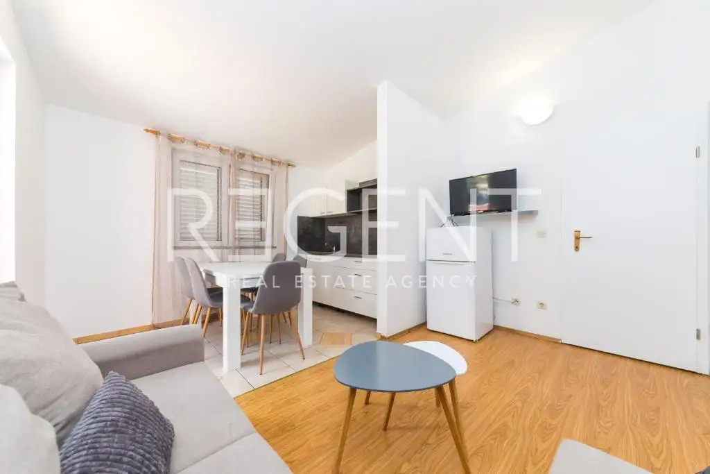 Makarska, Baška Voda - Apartamentowiec z 18 jednostkami mieszkalnymi