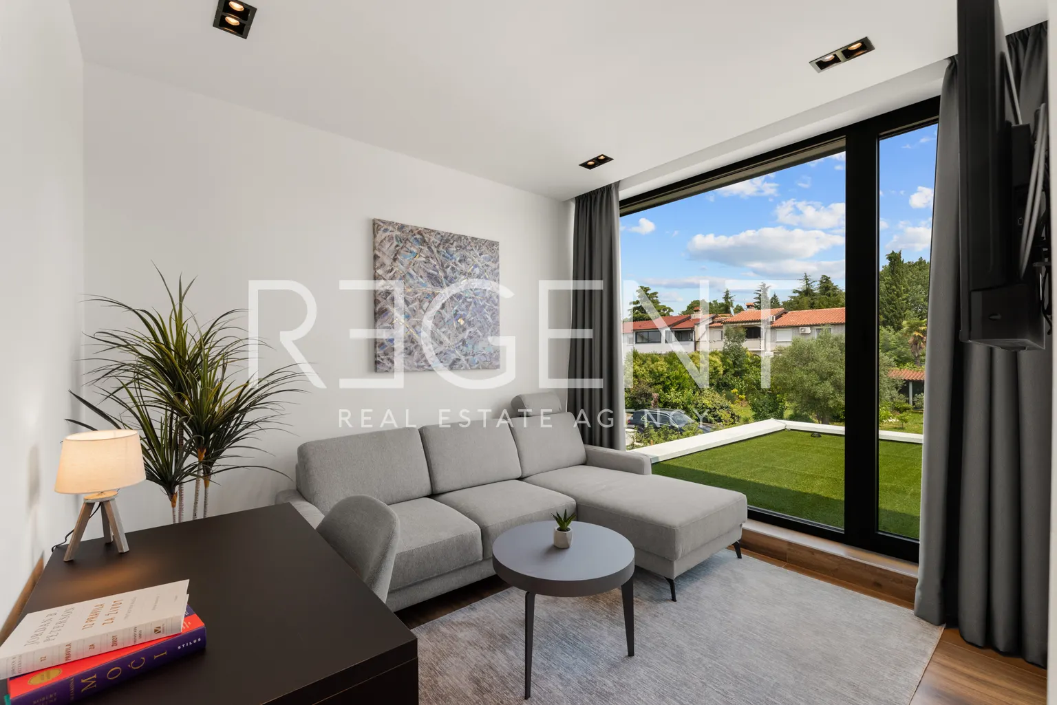 Istra, Poreč – Dizajnerska vila s pogledom na more 310 m2