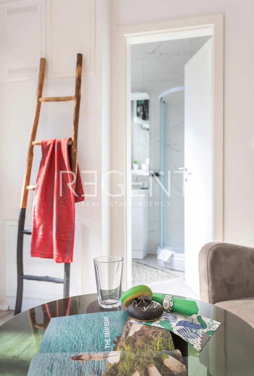 Záhřeb, Náměstí Franjo Tuđmana – Zařízený dvoupokojový byt