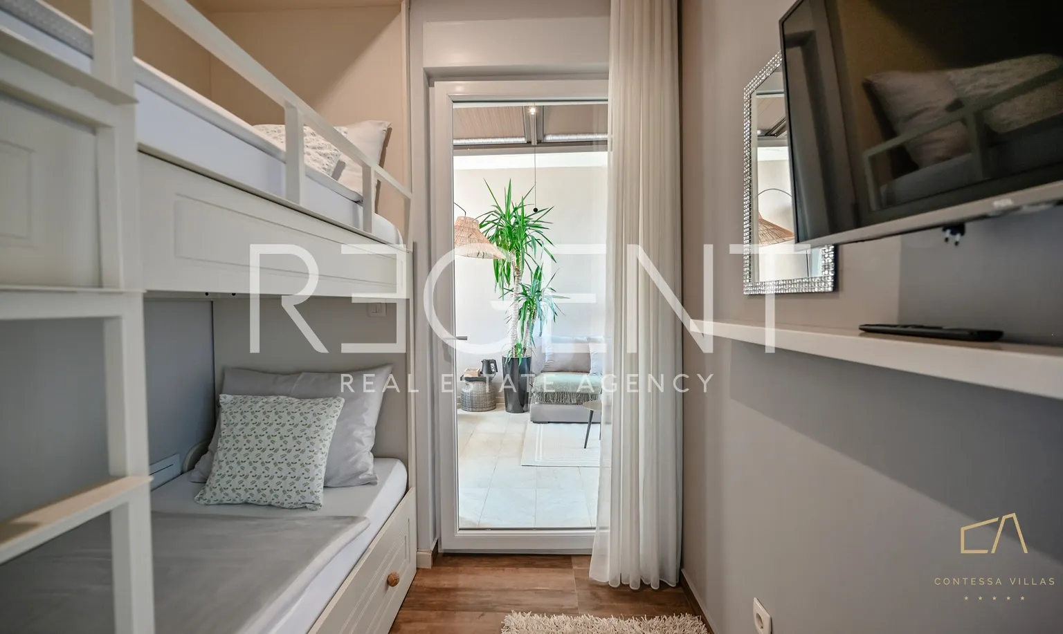 Krk - Luxusní vila k pronájmu 160 m2