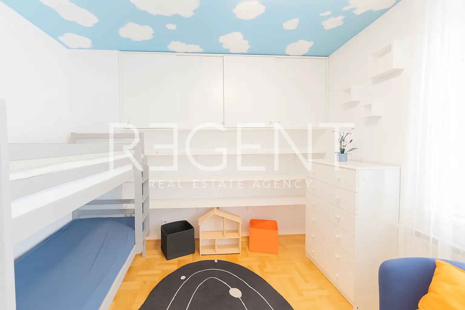 Zagabria, Mlinovi – appartamento trilocale con balcone al piano terra