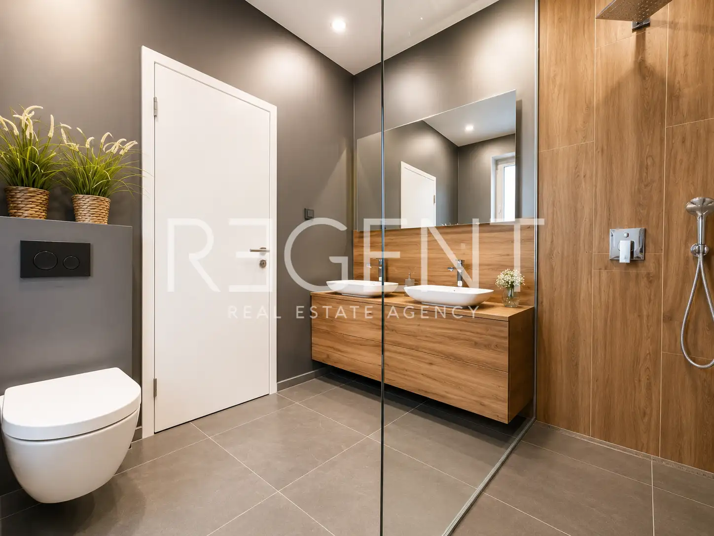 Dům 370 m², Maksimir — 4 ložnice, zahrada, garáž