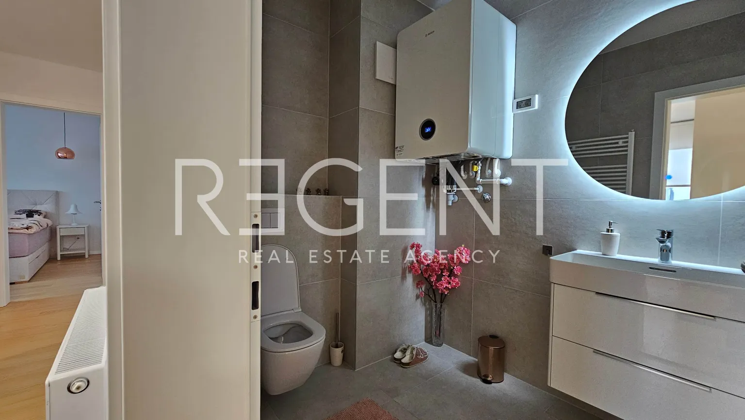 Záhřeb, Trešnjevka - moderní třípokojový penthouse s garážovým stáním 92 m2 novostavba