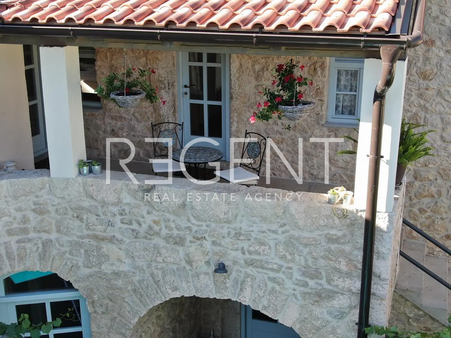 Crikvenica - Bajkovita kamena vila 200 m2