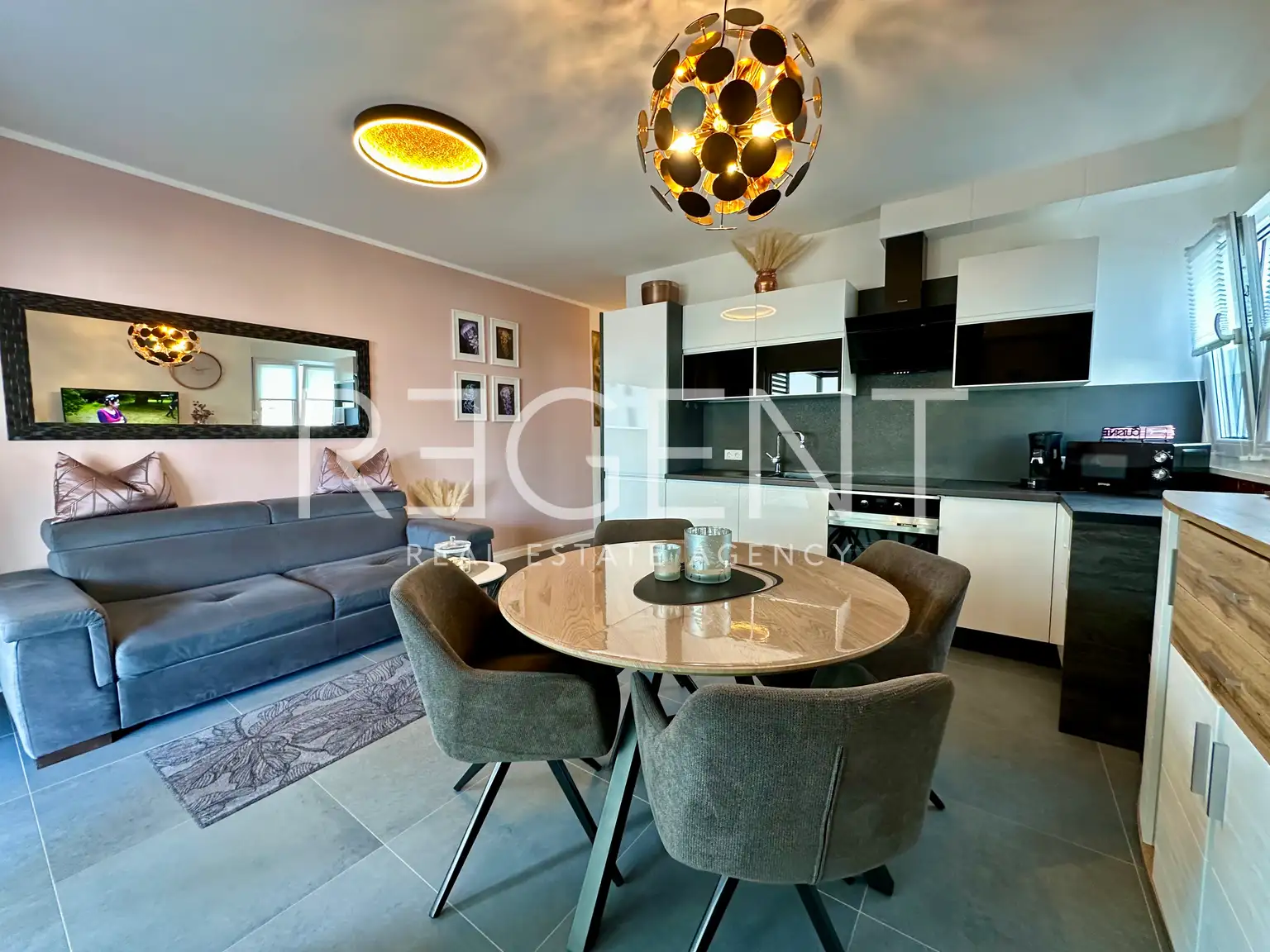 Kaštela, Kaštel Stari - Jednosoban stan s natkrivenom terasom i vrtom