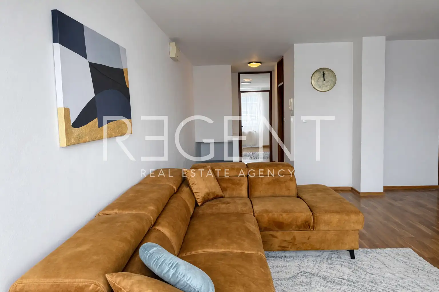 Zagreb, Vrbani - appartement de trois pièces à louer