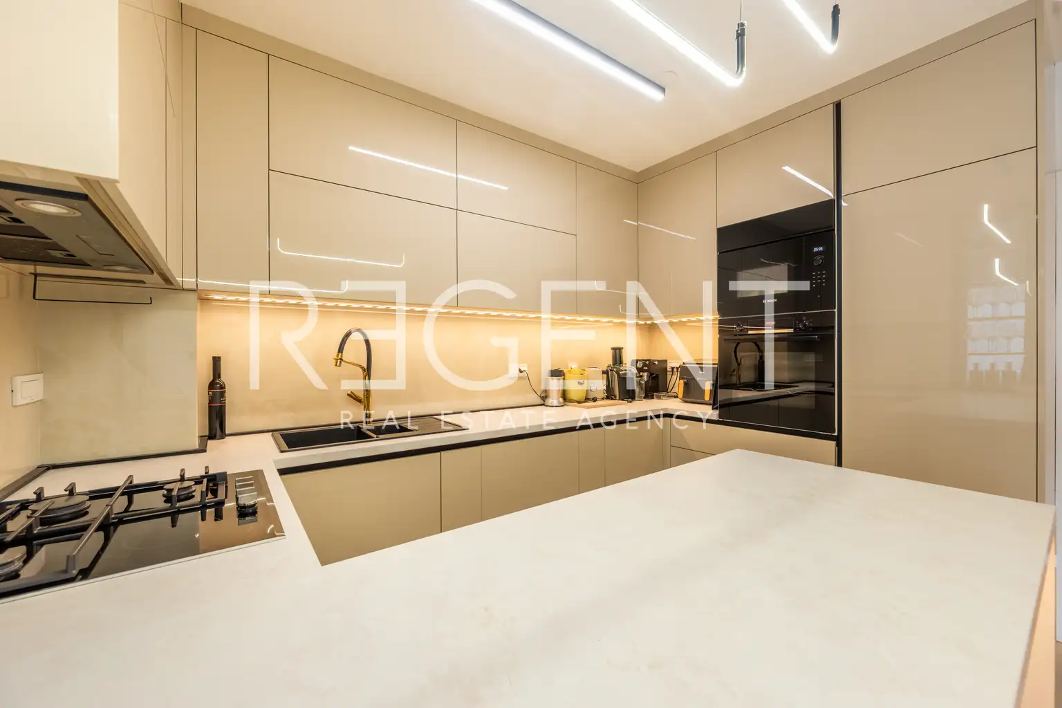 Zagreb, Malešnica - Moderan i potpuno renoviran trosoban stan