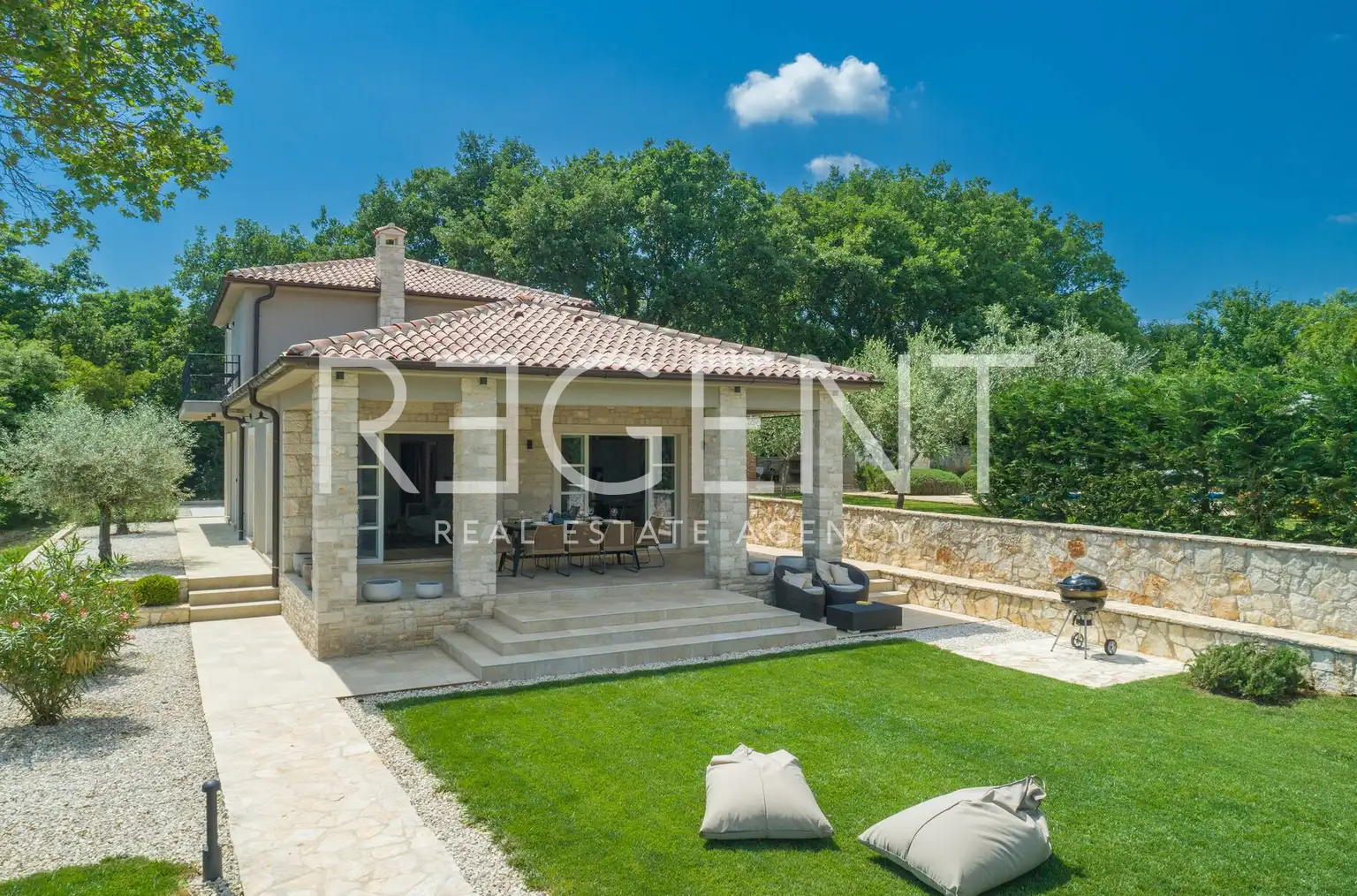 Istria, Kringa - Designer villa for long-term rent