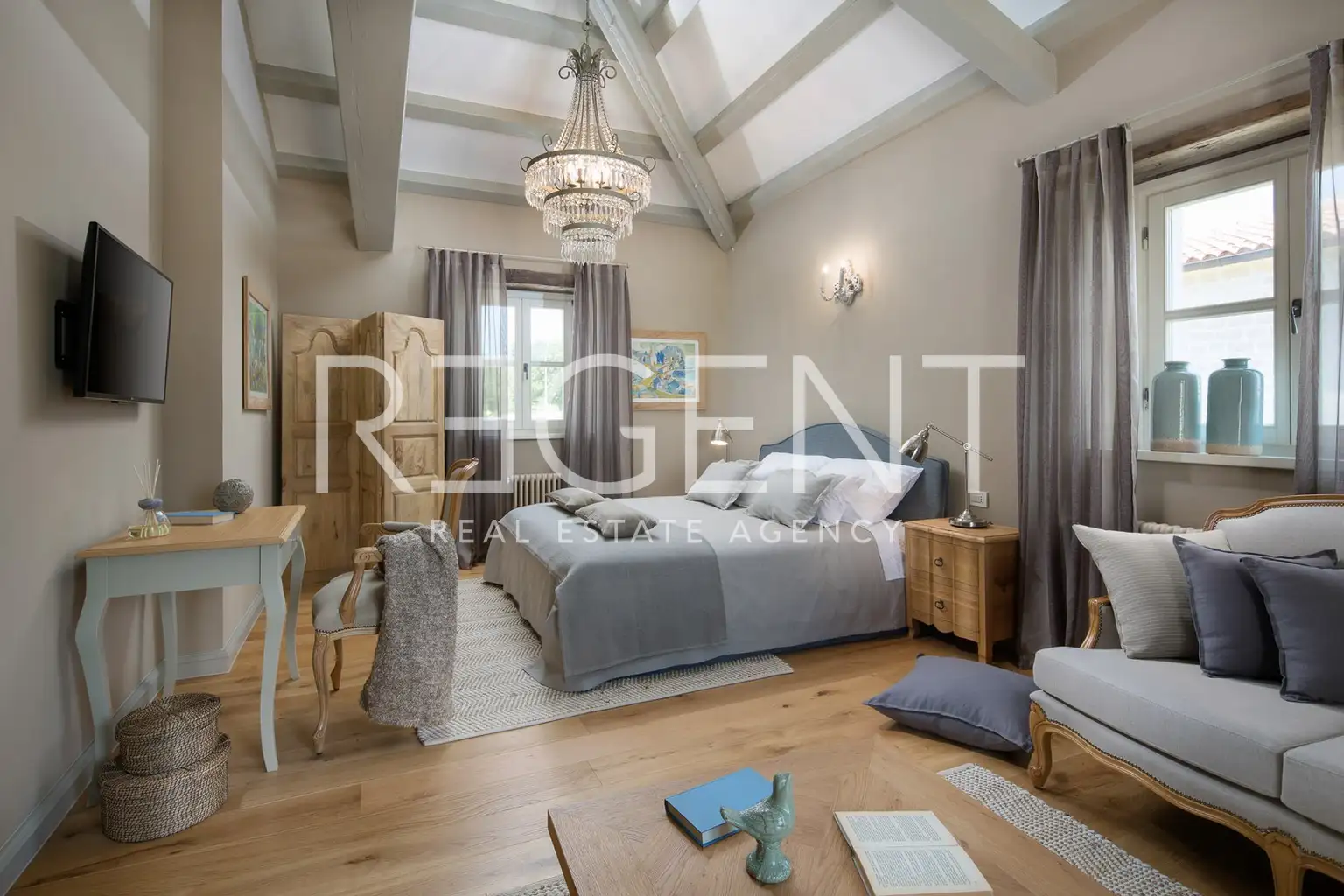 Istria, Poreč - Luxurious authentic villa in a prime location