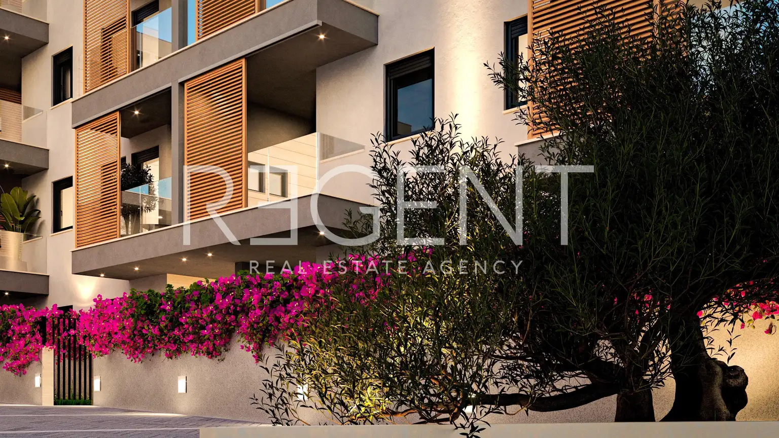 Split, Visoka - Two-bedroom apartment with a garden on the ground floor