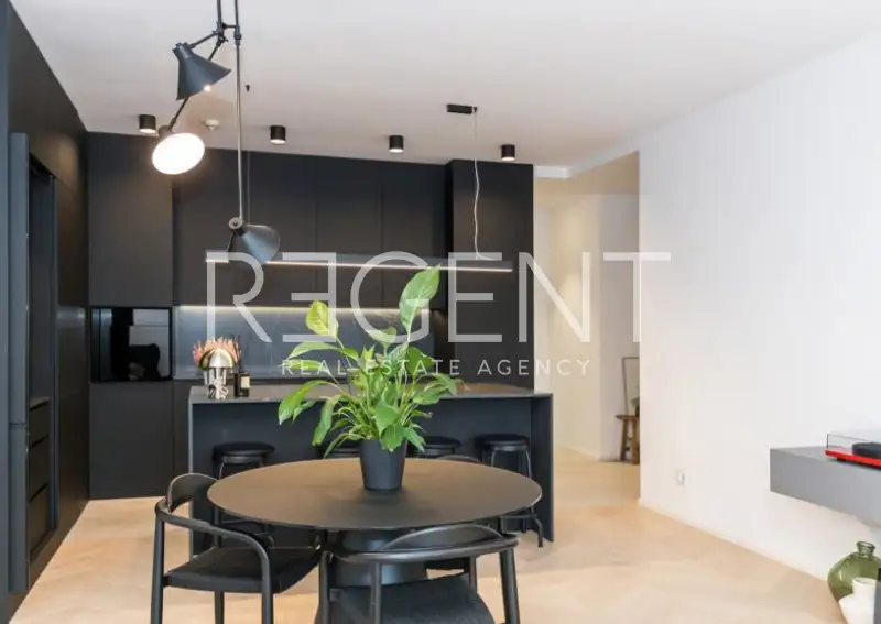 Zagreb, VMD Heinzelova- Moderan četverosoban stan