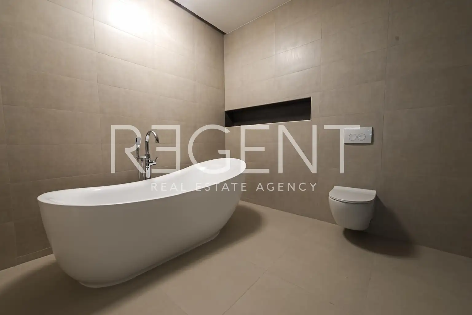 Zagreb, Remete - moderen trisobno stanovanje