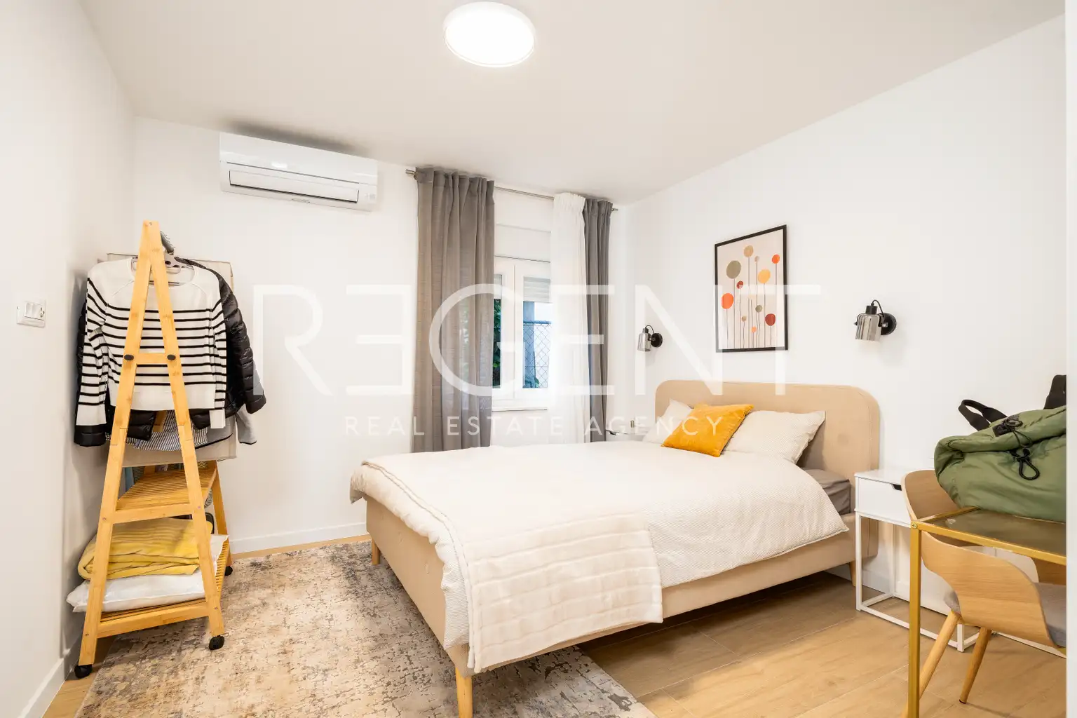 Vodice, Zatonska Straße - Doppelhaushälfte in ausgezeichneter Lage