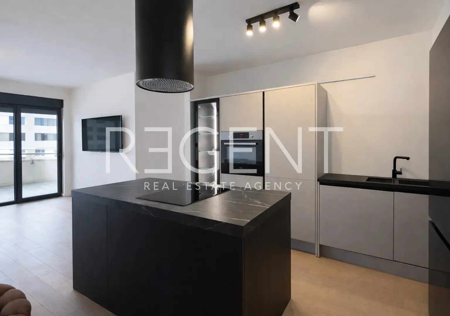 Zagrzeb. Blato - nowoczesne mieszkanie dwupokojowe z miejscem parkingowym w garażu.