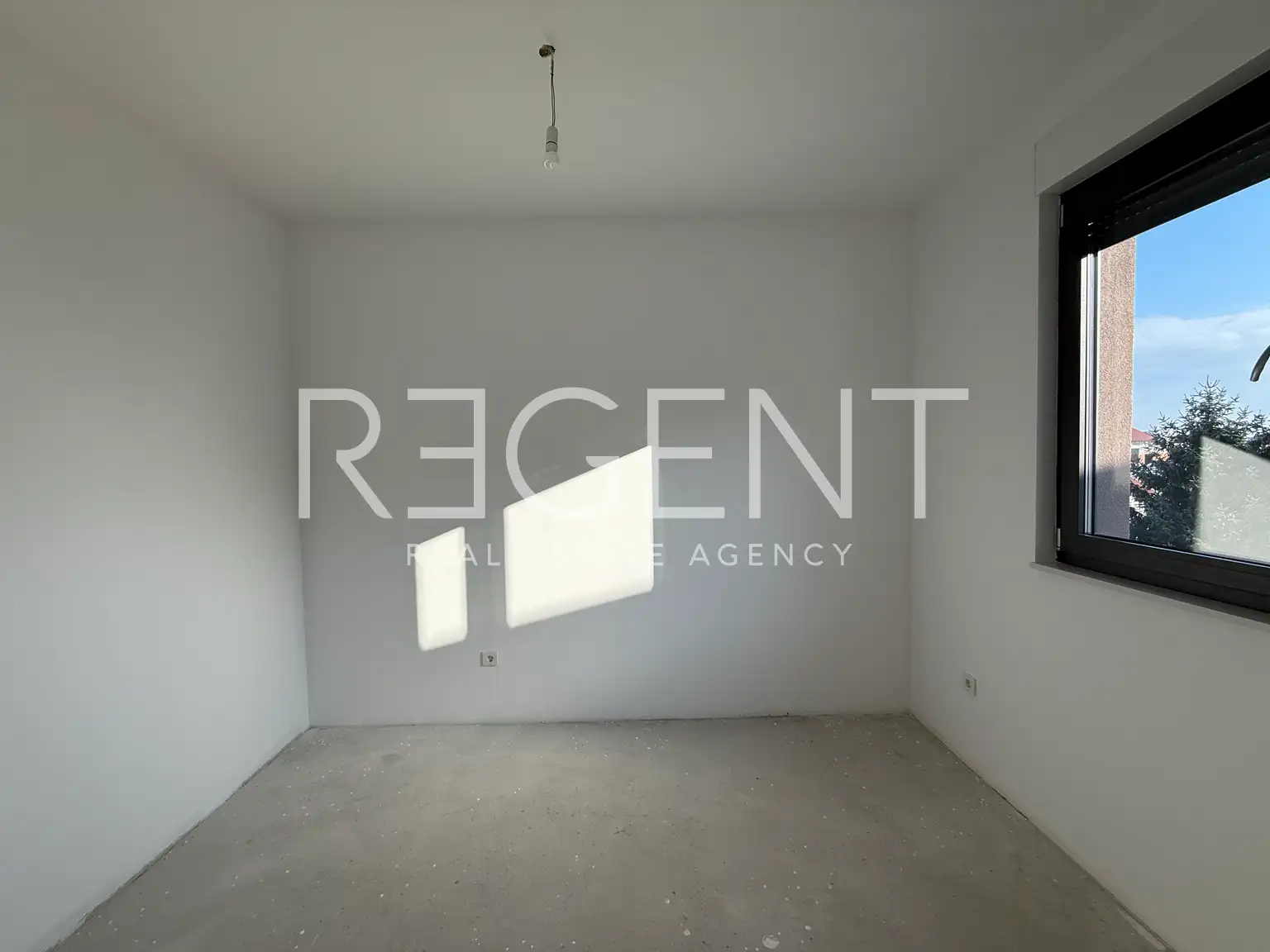 Záhreb, Laščina - penthouse v novostavbe s priestrannou terasou