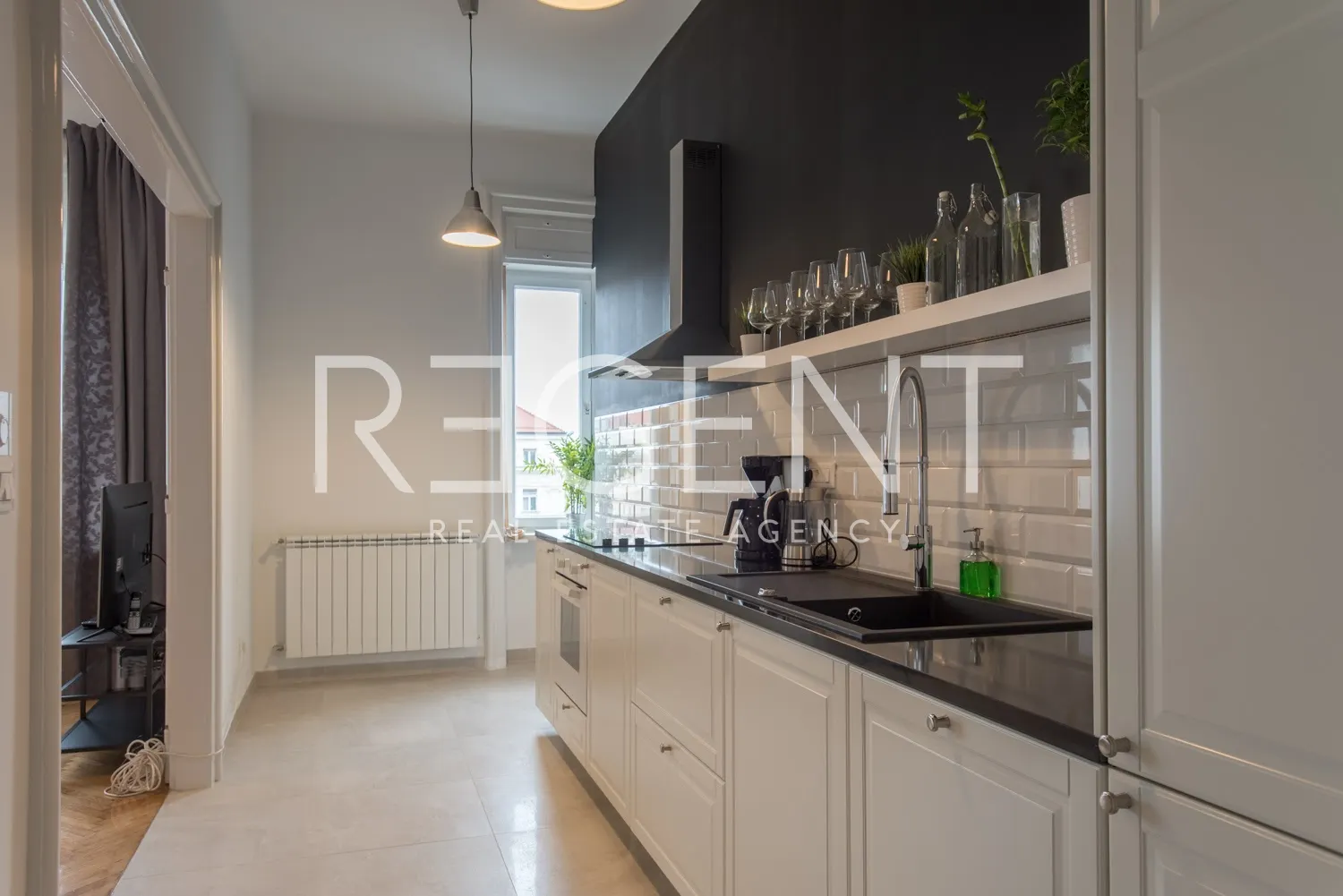 Záhřeb, Draškovićeva - Luxusní šestipokojový penthouse 218m2