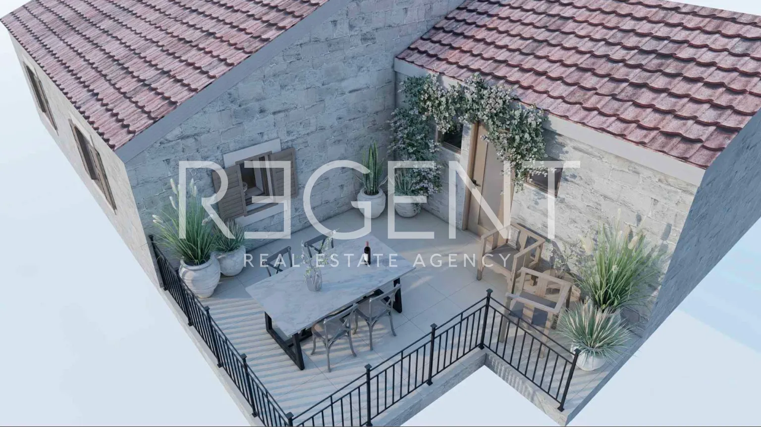 Makarska, Centar - Trosoban stan s terasom 76 m2