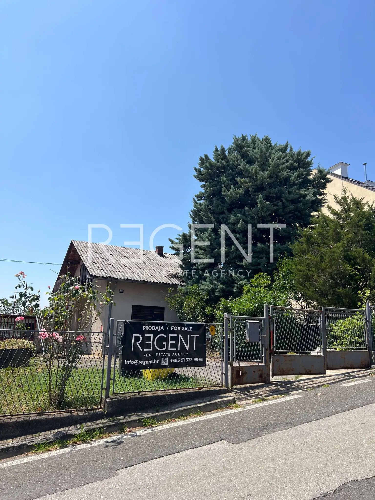 Pantovčak – Građevinsko zemljište 1645 m² za vilu ili manju zgradu