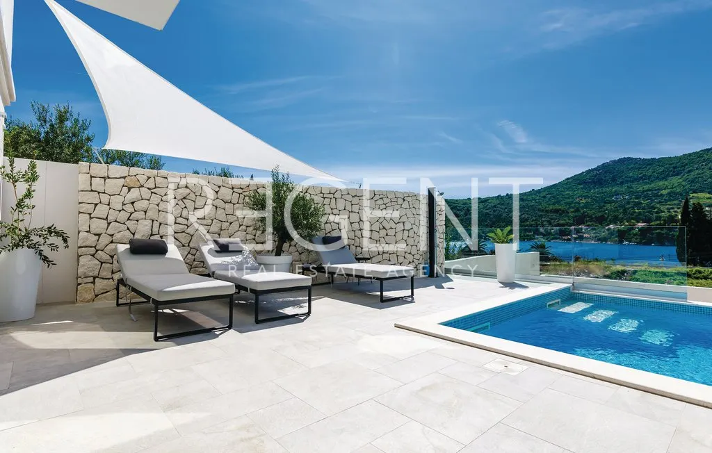 Zaton, Dubrovnik - Moderna vila uz more 210m2