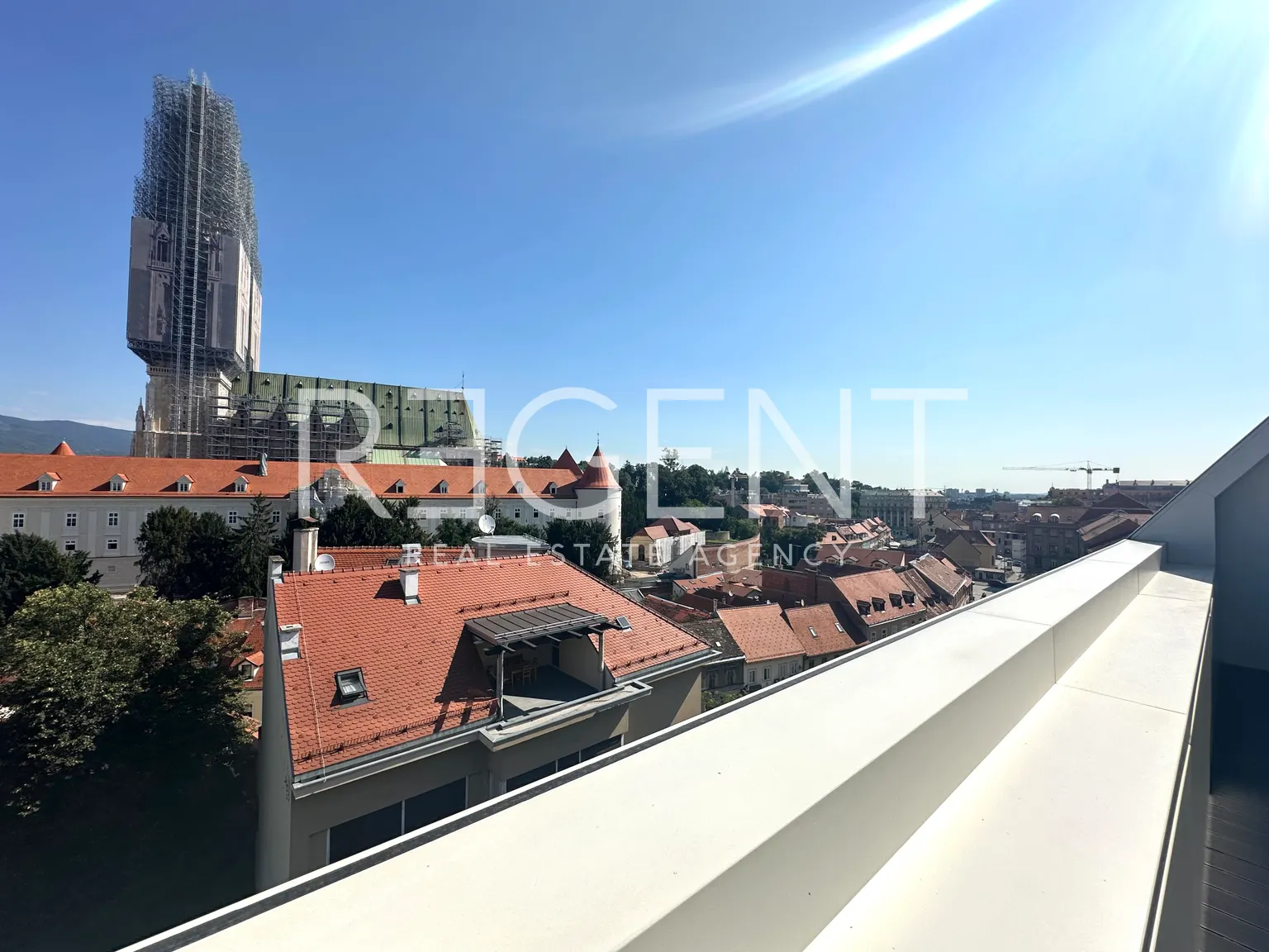 Zagabria, Centro, Ban Centar - Attico esclusivo con vista sulla cattedrale