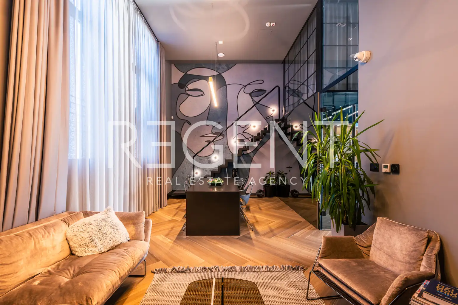 Split, Trstenik - Poslovni prostor u Orinim zgrada