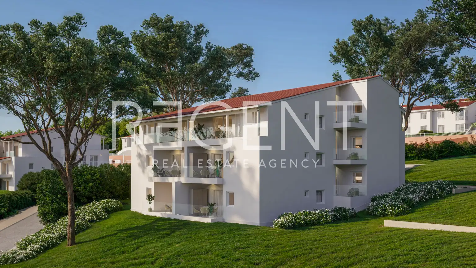 Novi Vinodolski - Mövenpick, trosoban apartman, prvi red do mora