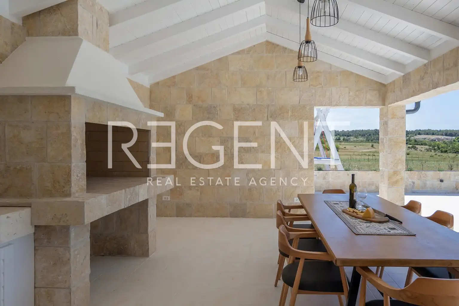 Zadar, St. Filip i Jakov - Rustic villa on a 30,000 m² plot of land
