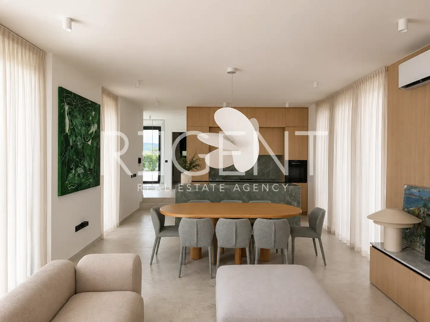 Turanj, Vila 180 m²— grijani bazen, pogled na more, 350 m od plaže