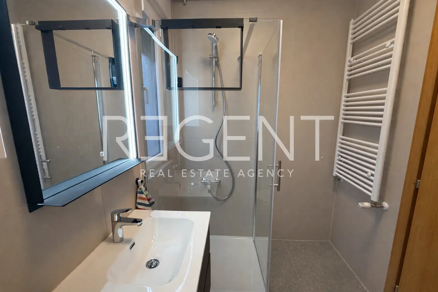 Zagreb, Remete - Trosoban stan za najam sa pogledom na zelenilo