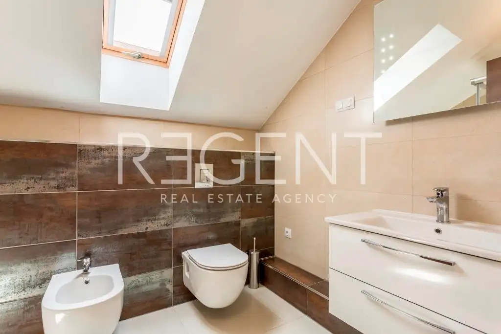 Podstrana - Trojizbový byt s terasou