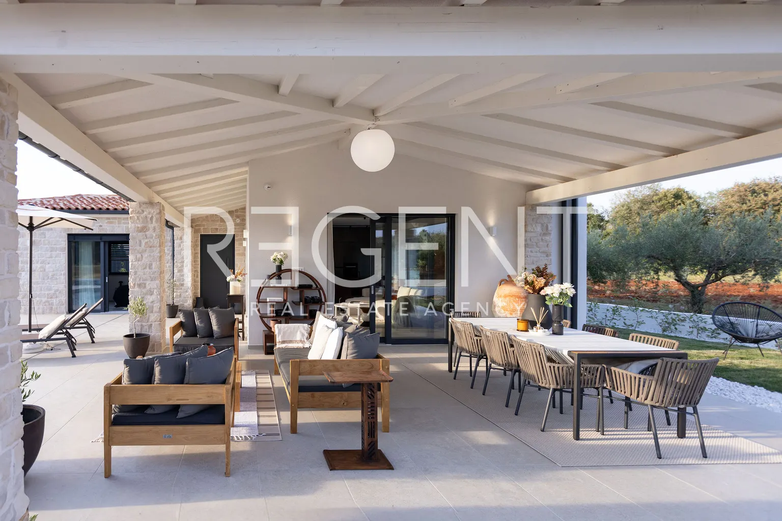 Istra, Poreč - Elegantna kamena kuća s bazenom