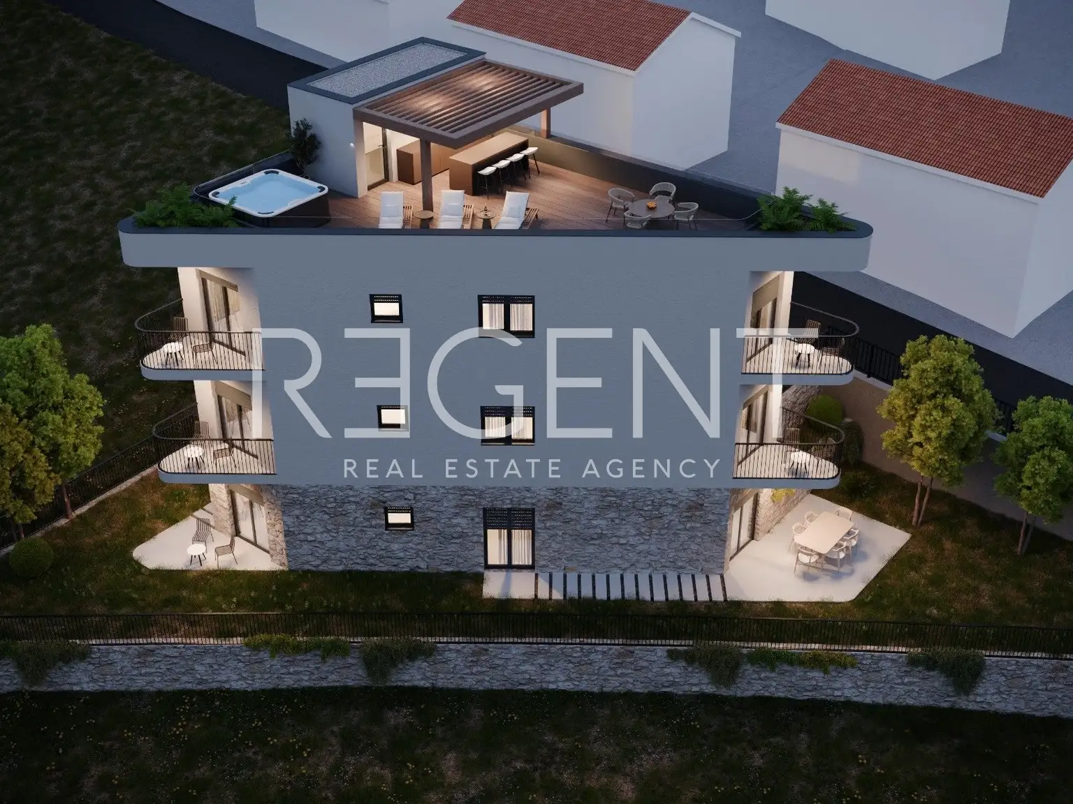 Podstrana - two-bedroom apartment on the ground floor with a large garden