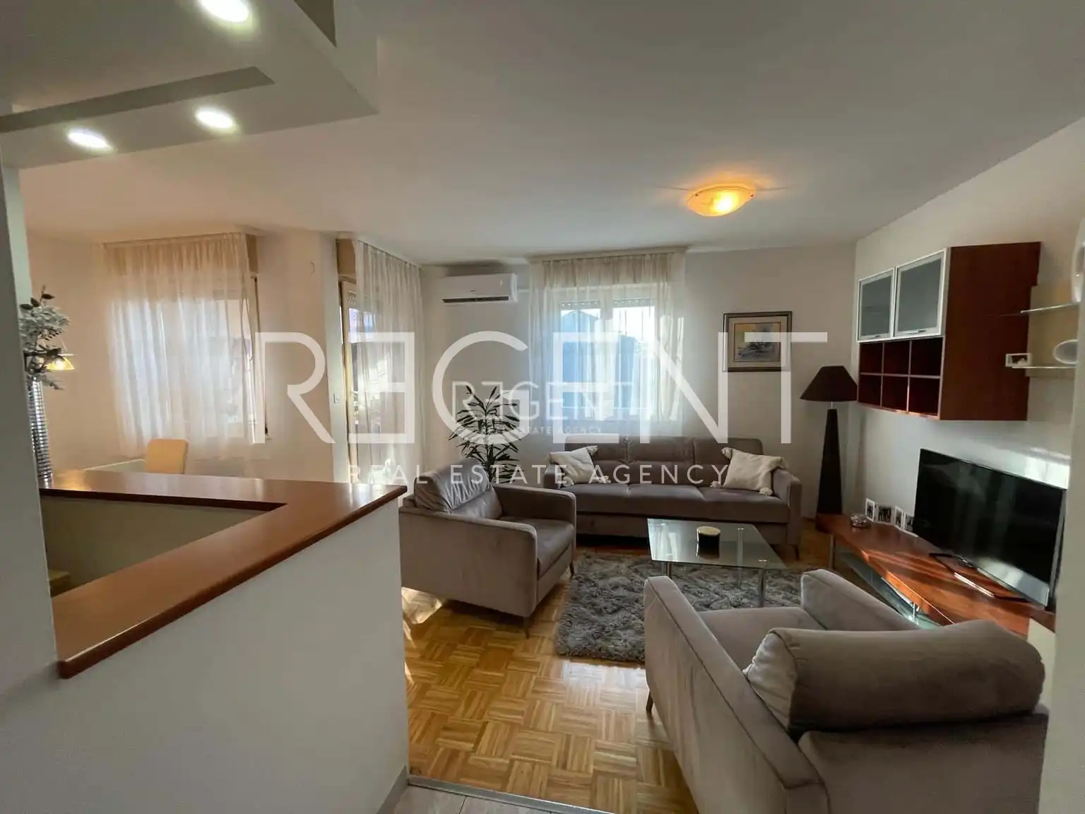 Solin, Japirko - Appartamento bilocale di 69m2