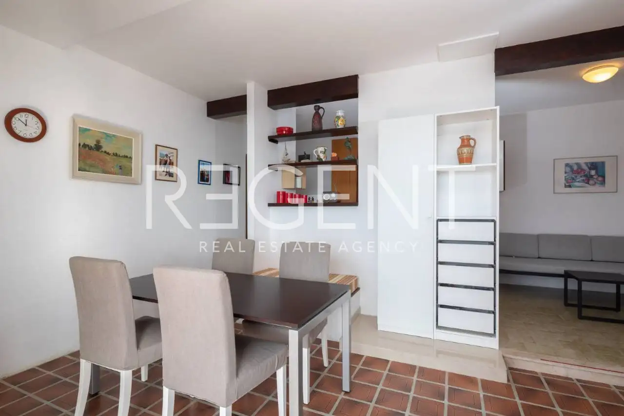 Omiš, Stanići – vila první řada u moře s velkým potenciálem