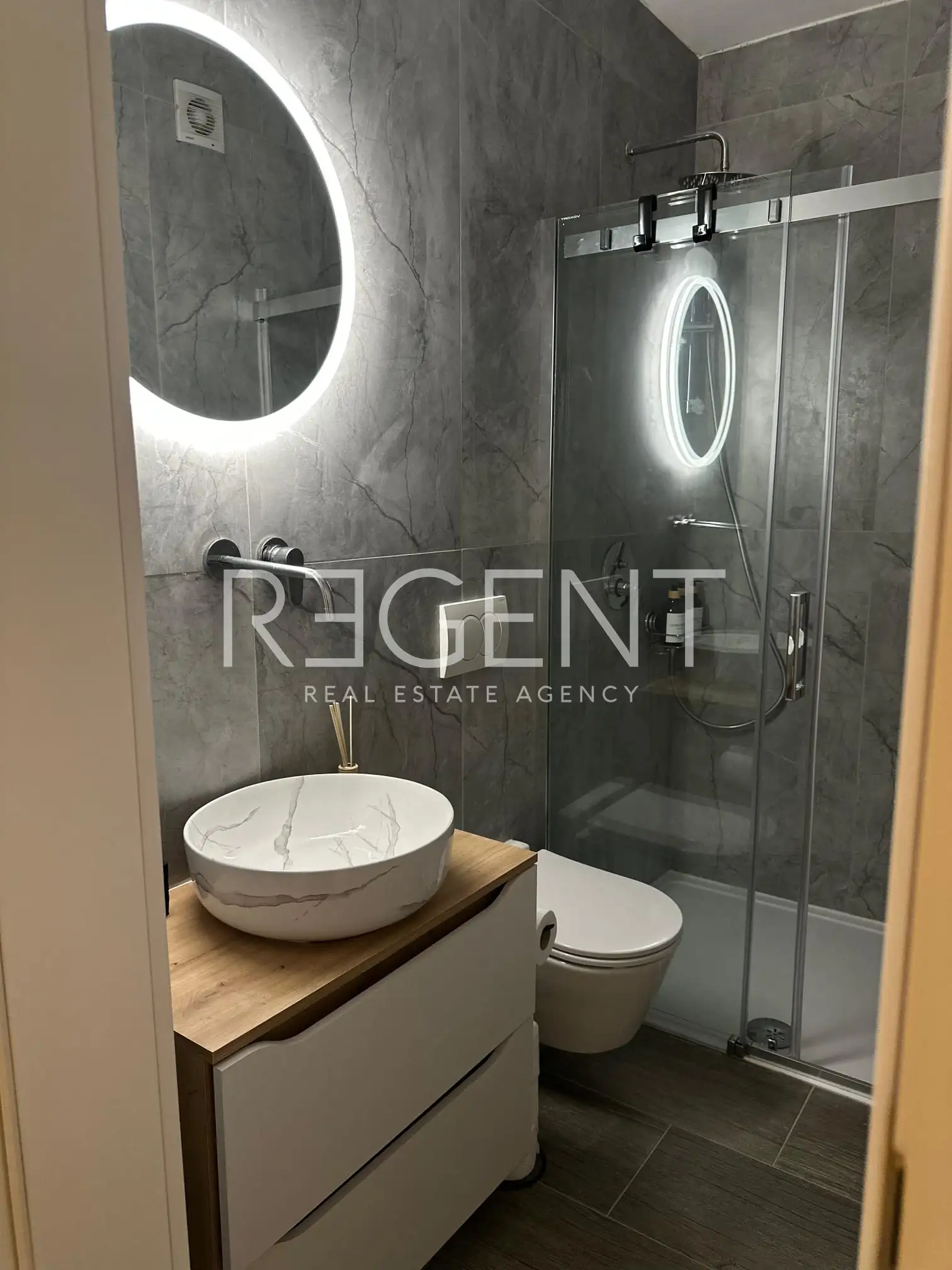 Zagreb, Center - stan 68 m², 3-sobno, renoviran 2025, shramba
