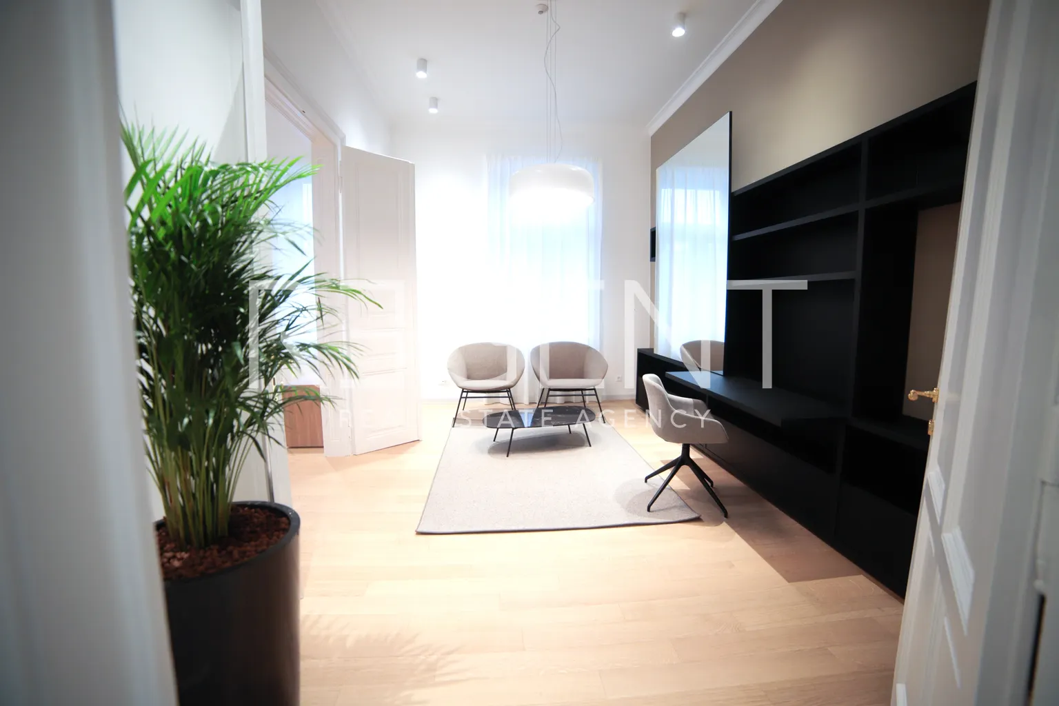 Zagreb, Centar - Moderan peterosoban stan 190 m2
