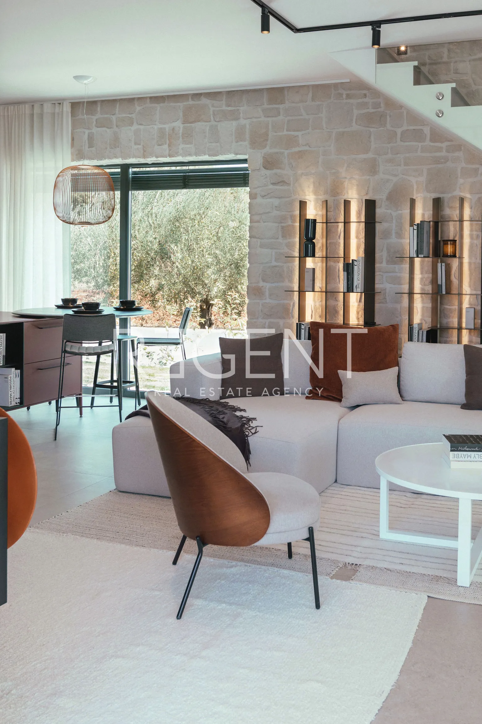 Istrie, Poreč - Elegantní kamenný dům s bazénem