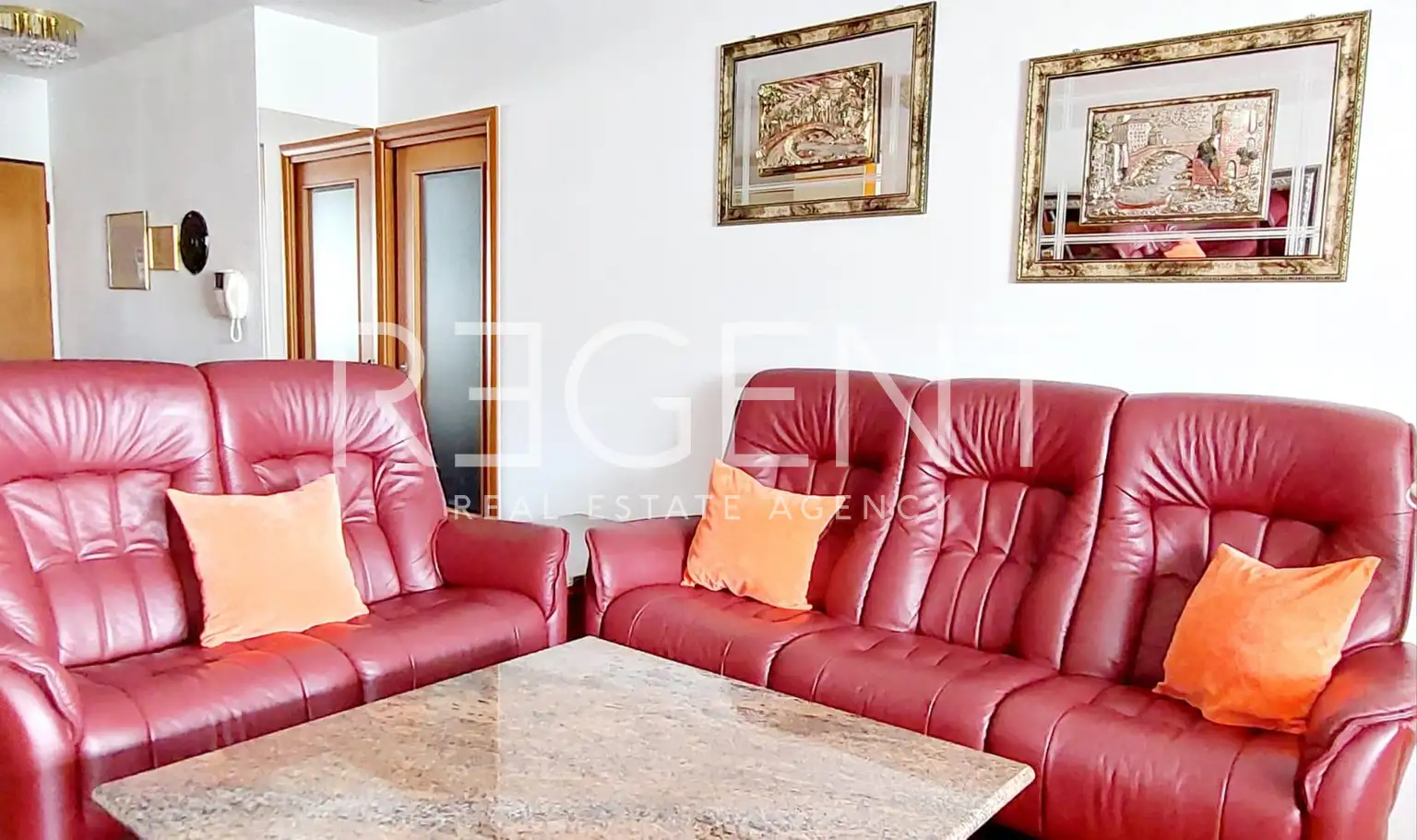 Split, Firule - Dvosobno stanovanje z ložo in pogledom na morje