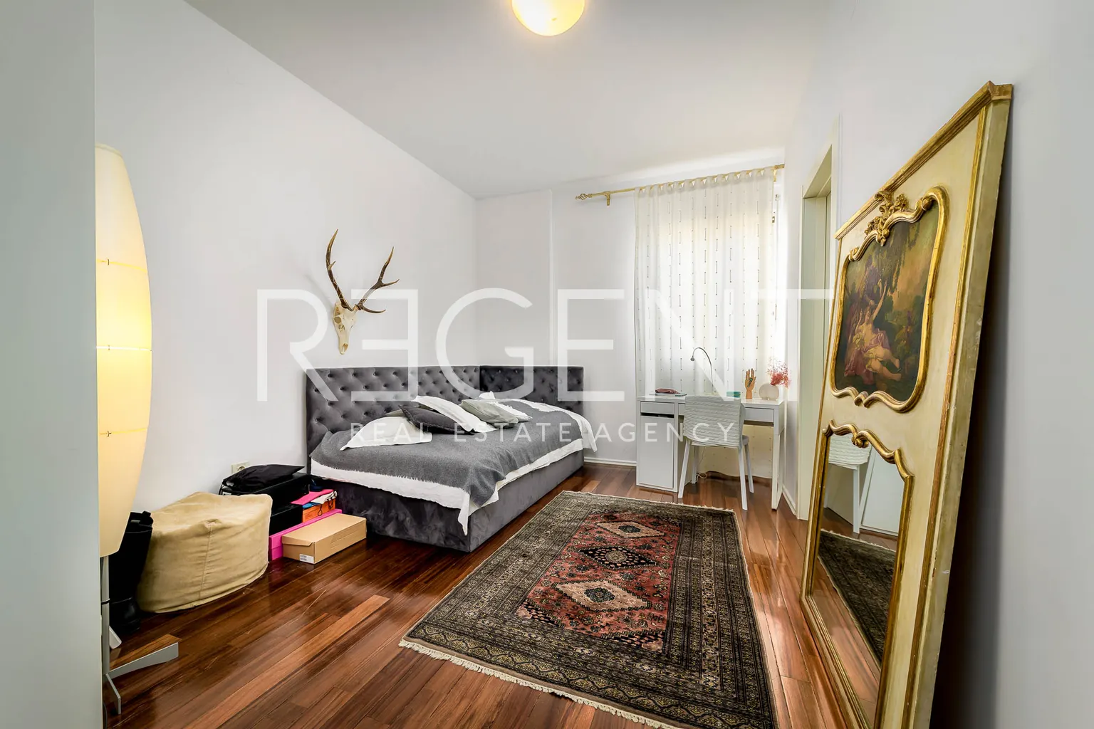 Zagreb, Centar – Elegantni četverosobni stan