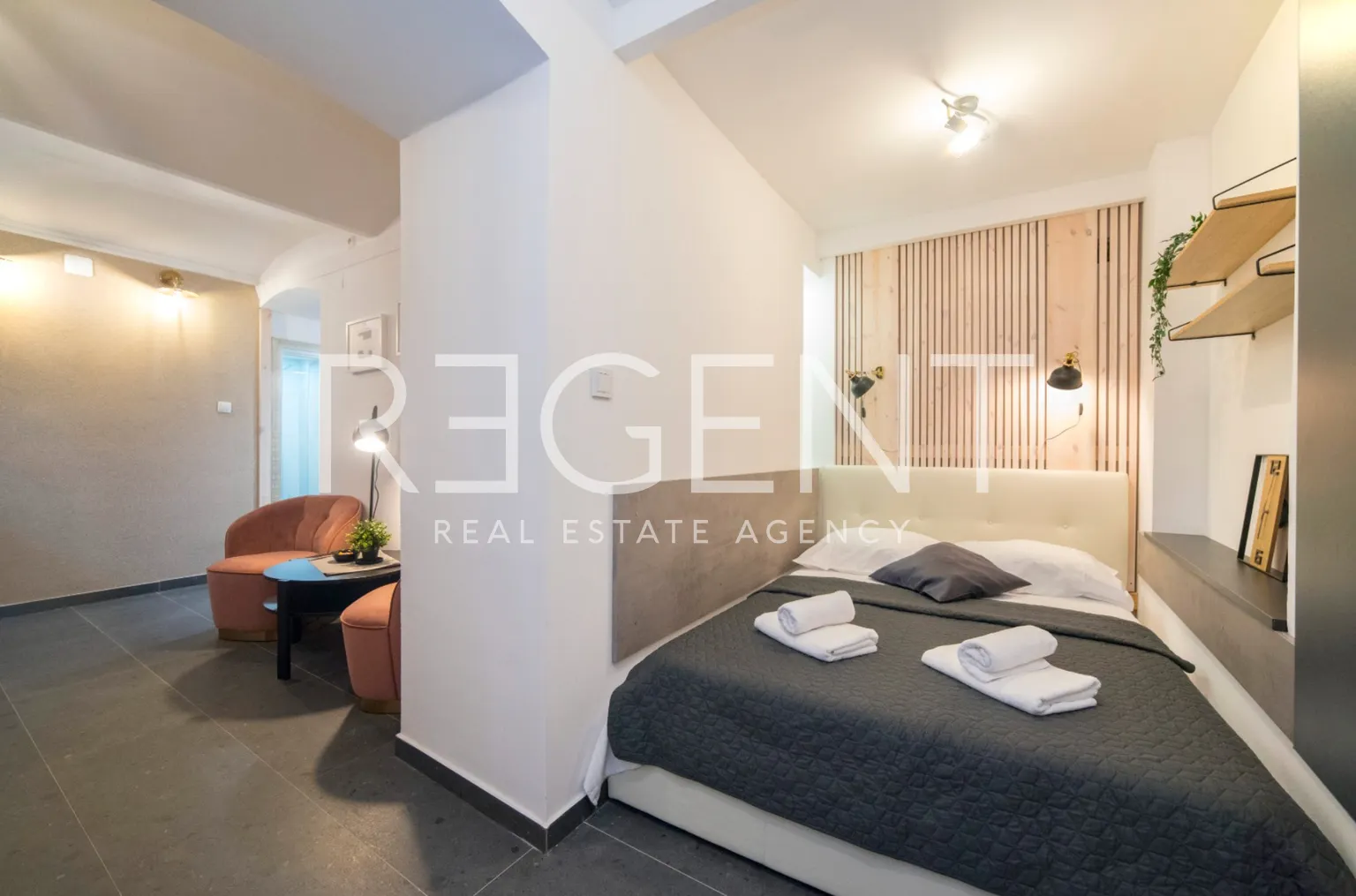 Zagreb, Cvjetni trg - Dvosoban stan 41 m2