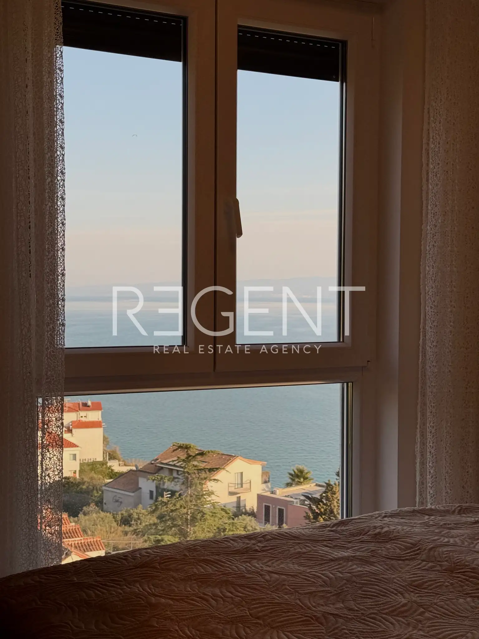 Split, Duilovo - Zwei-Zimmer-Wohnung mit Loggia und Meerblick