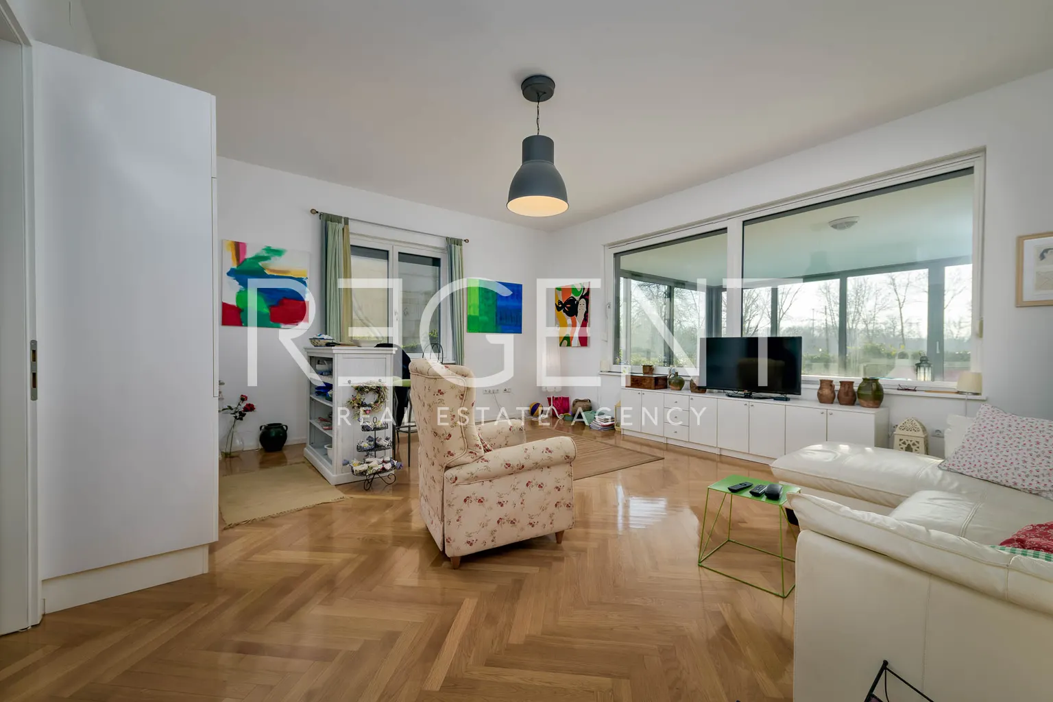 Zagreb, Jarun - Moderna kuća s bazenom uz jezero, 400 m2
