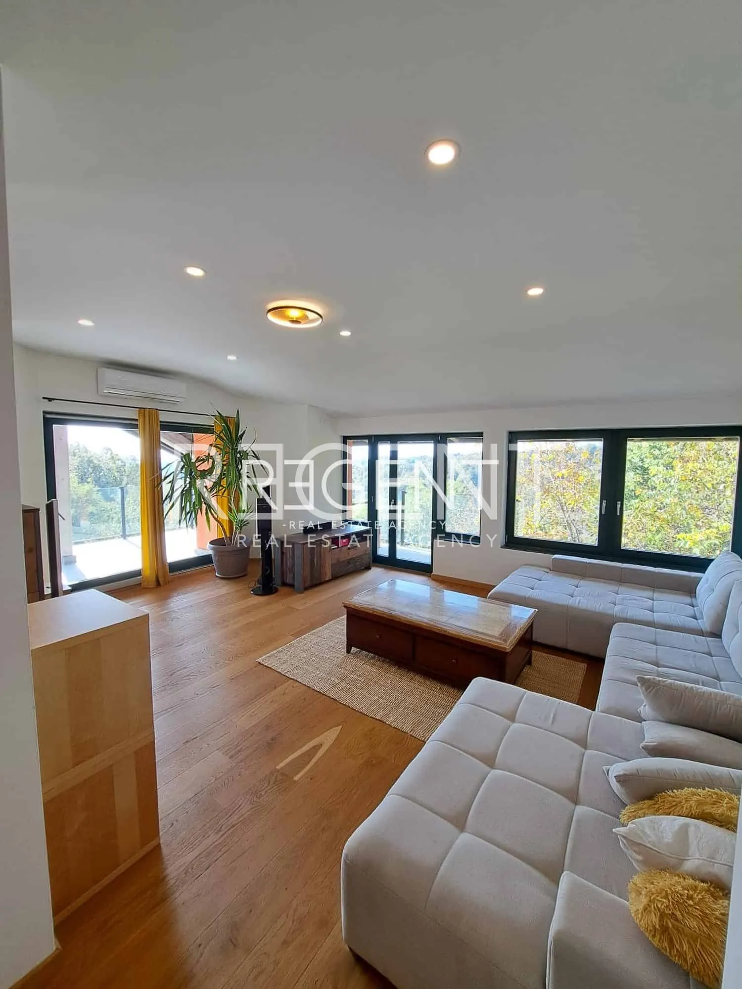 Maksimir, Remete – Prekrasni penthouse okružen zelenilom 140 m2