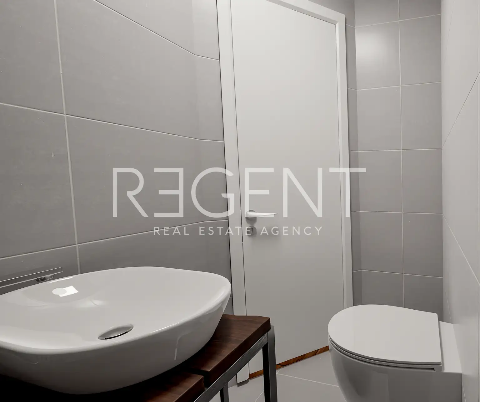 Makarska, Zelenka - Dwupoziomowy penthouse w nowym budynku z garażem