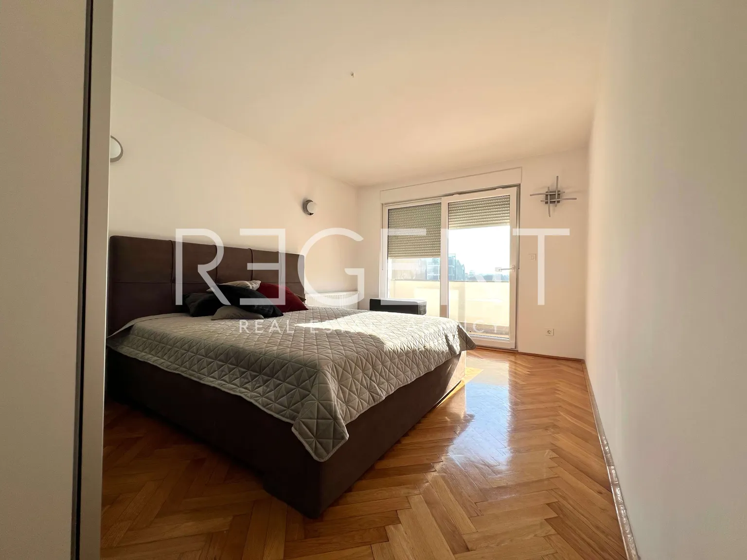 Zagreb, Donji Grad - modern dvosoban stan 49 m2 najam
