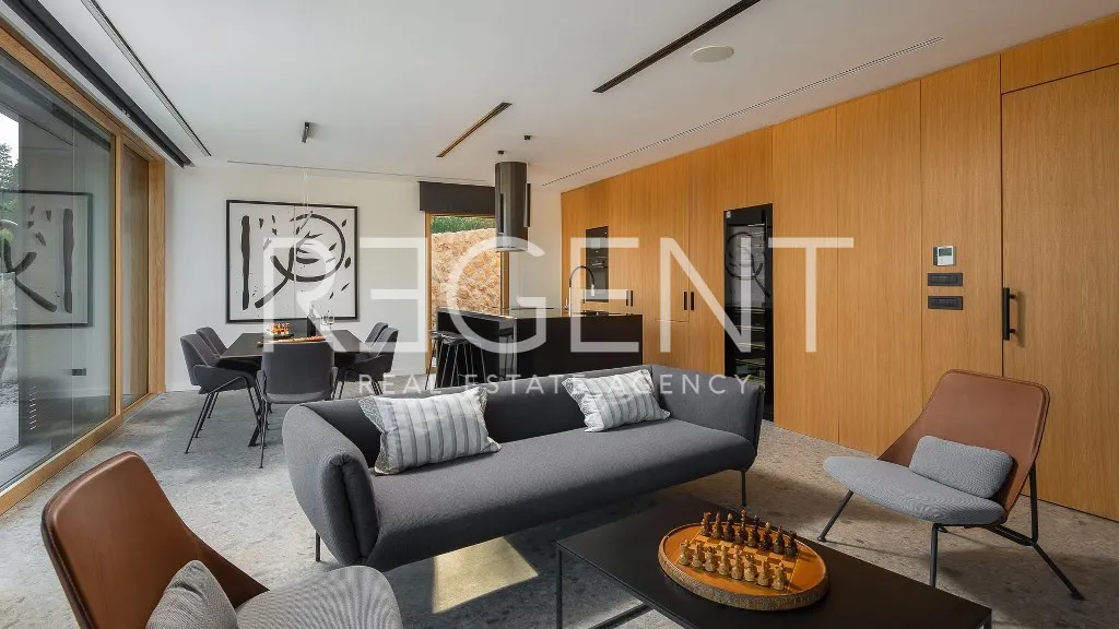 Dubrovník - Elegantná vila moderného dizajnu 394 m2