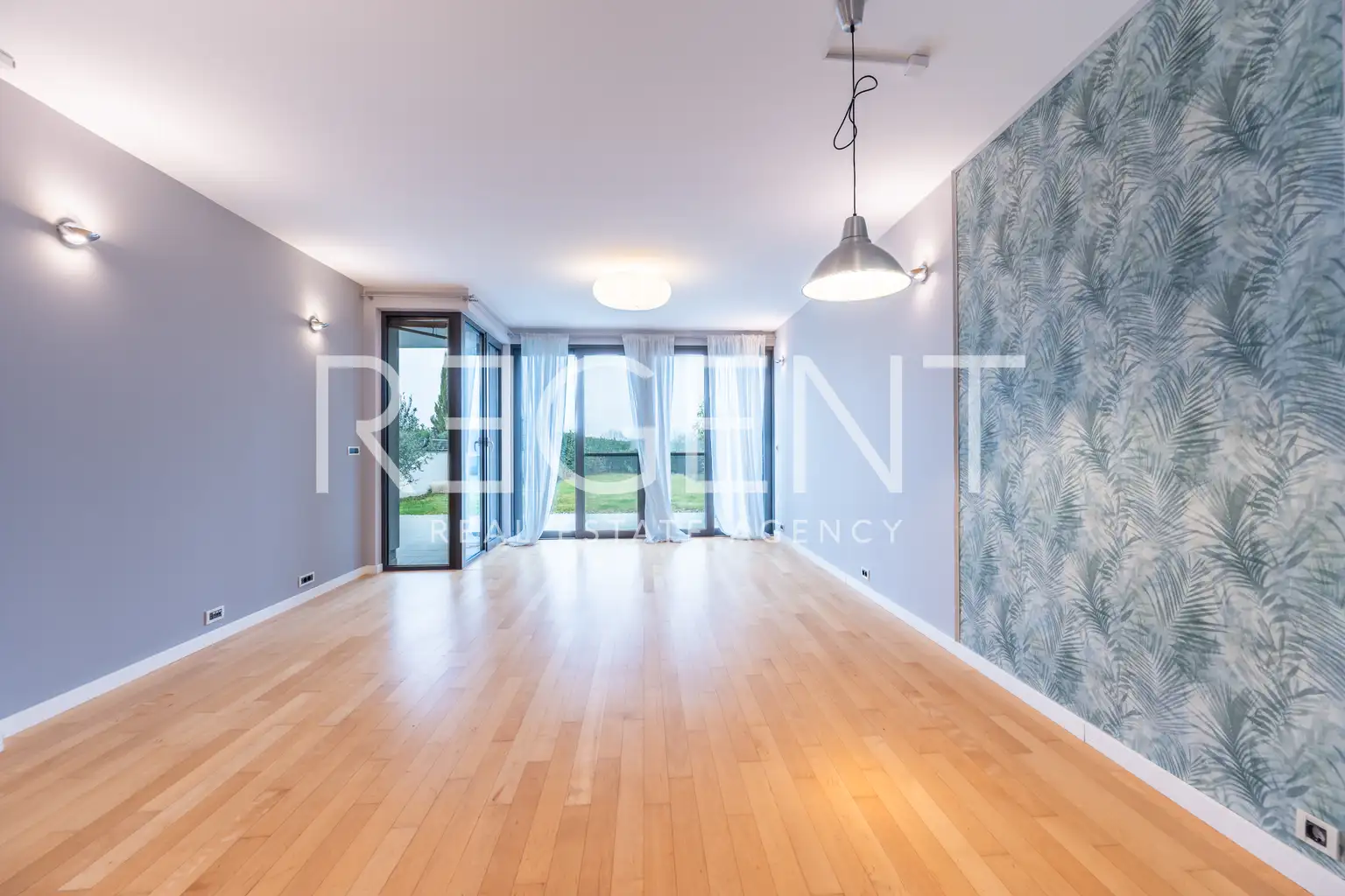 Загреб, Блато – рядный дом с садом