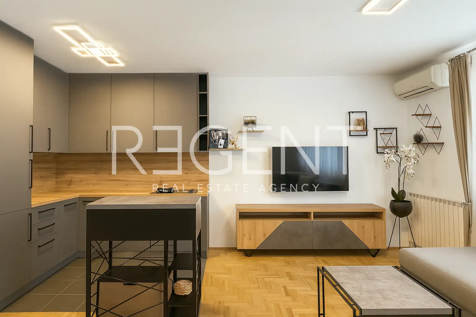 Zagreb, Malešnica - Moderne Dreizimmerwohnung mit Garage