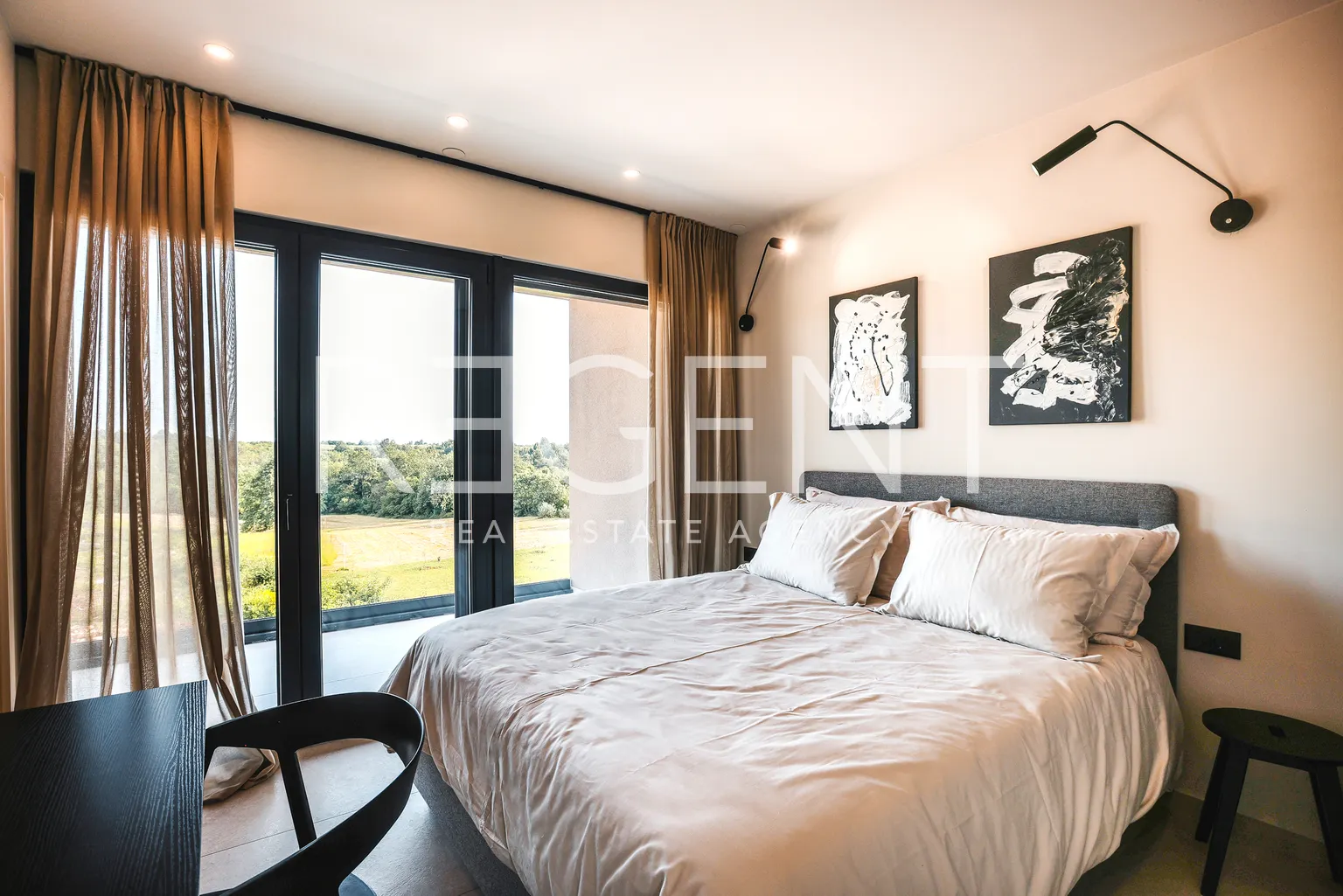 Istra, Vabriga – Moderna vila s bazenom u blizini mora